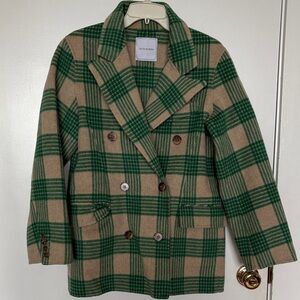 Elegant Plaid Wool Blazer in Green and Tan